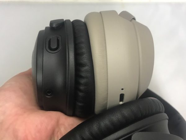 Bose QuietComfort 35 II vs Sony WH-1000X M3 Review