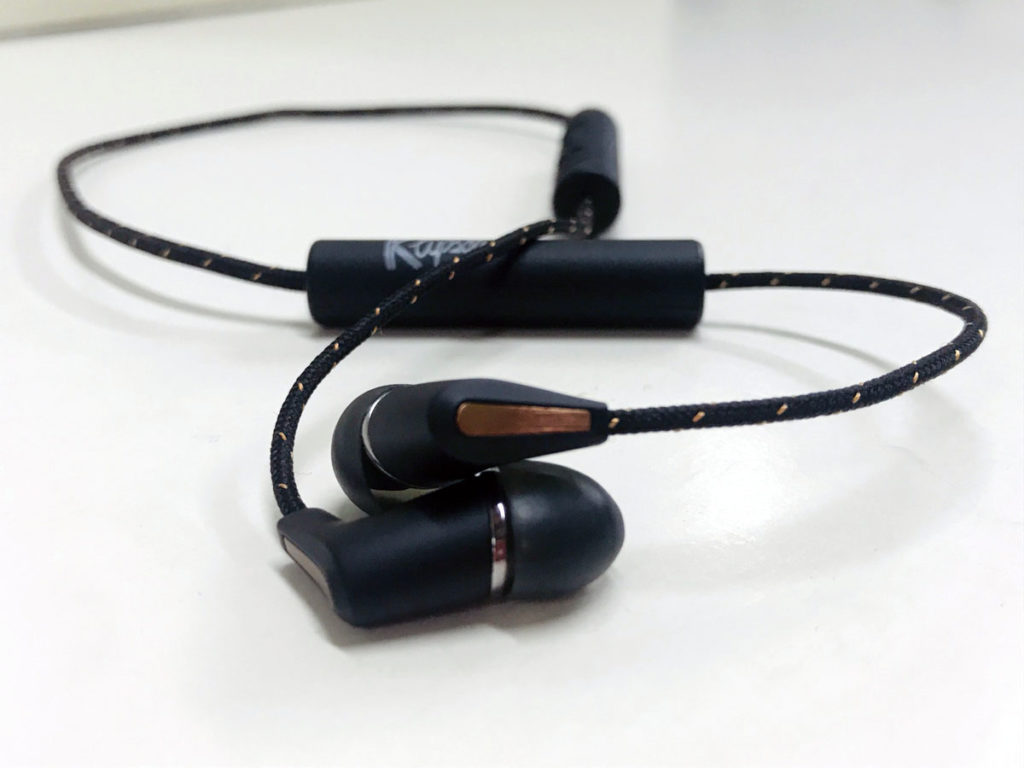 Klipsch T5 Sport earbuds and cable