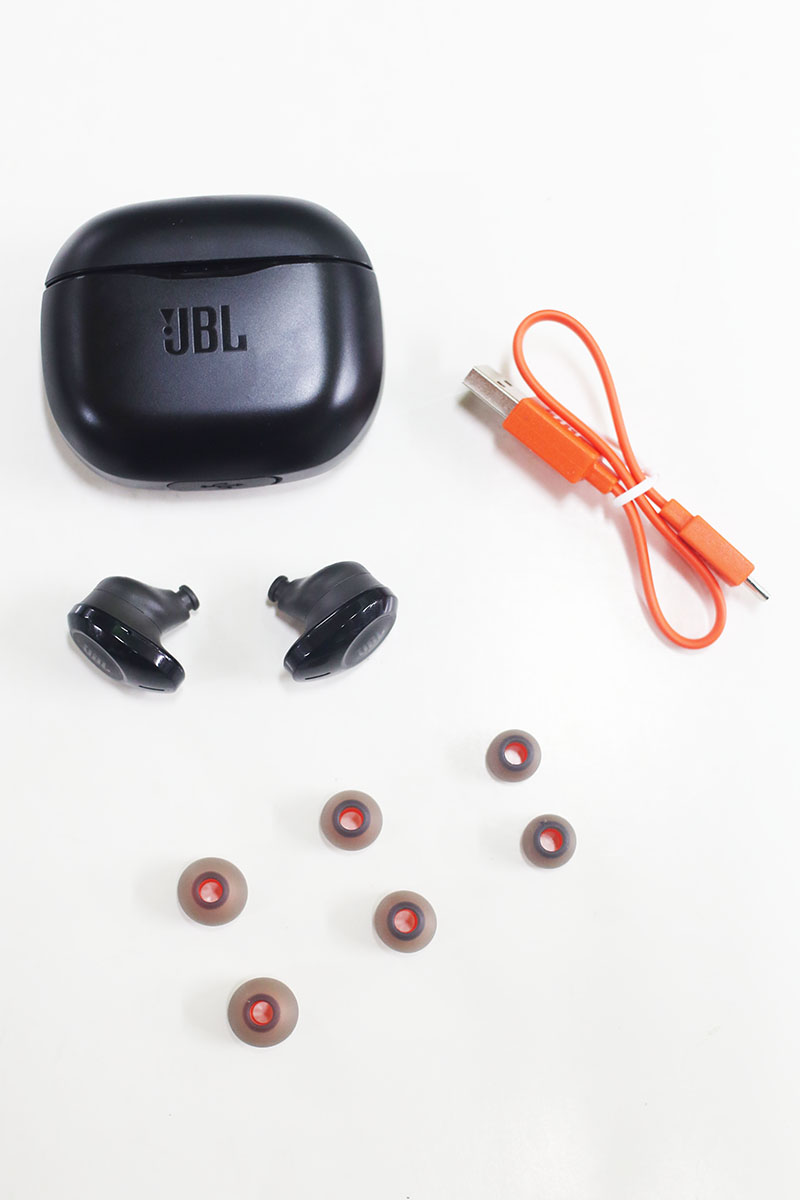 JBL Tune 120TWS accessories