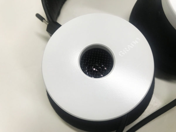 Grado White Headphones Review - maple earcups dynamic driver
