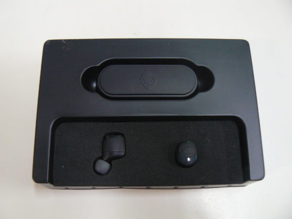 SkullCandy Jib in box