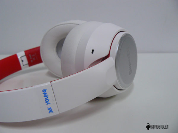 SuperEQ S1 face away