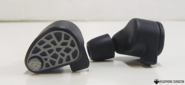 64 Audio U18s Feature