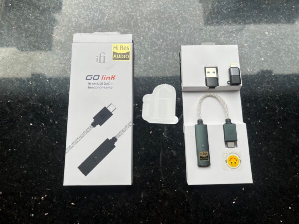 iFi GO link unboxing