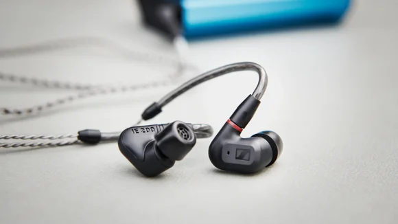 Detailed Audiophile Sound with Sennheiser’s IE 200