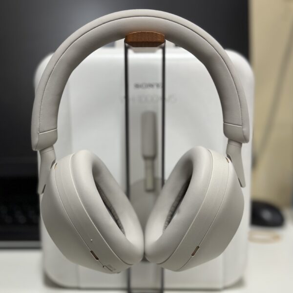 Sony WH-1000XM5