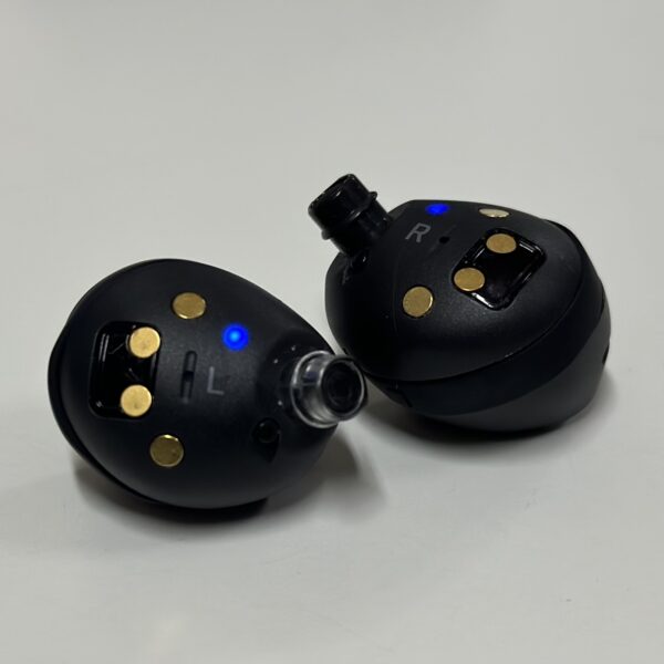 Sennheiser Momentum Sport Close Shot 1