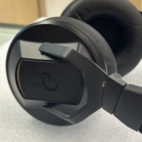 AlphaTheta HDJ-F10 Bluetooth Headphone Review - Headphone AlphaTheta HDJ-F10 Bluetooth Headphone Review - Headphone